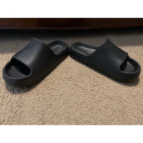 Women's slip on smiley Sandals size 6 - Picture 3 of 5